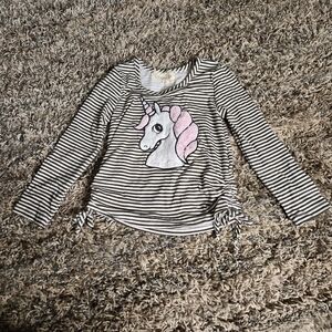Girl's 3T Top